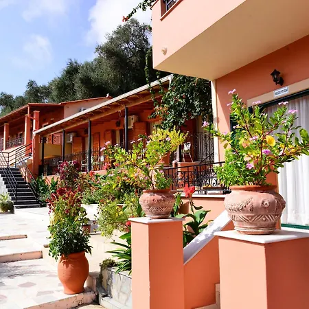 Appart hôtel Paradise 2*